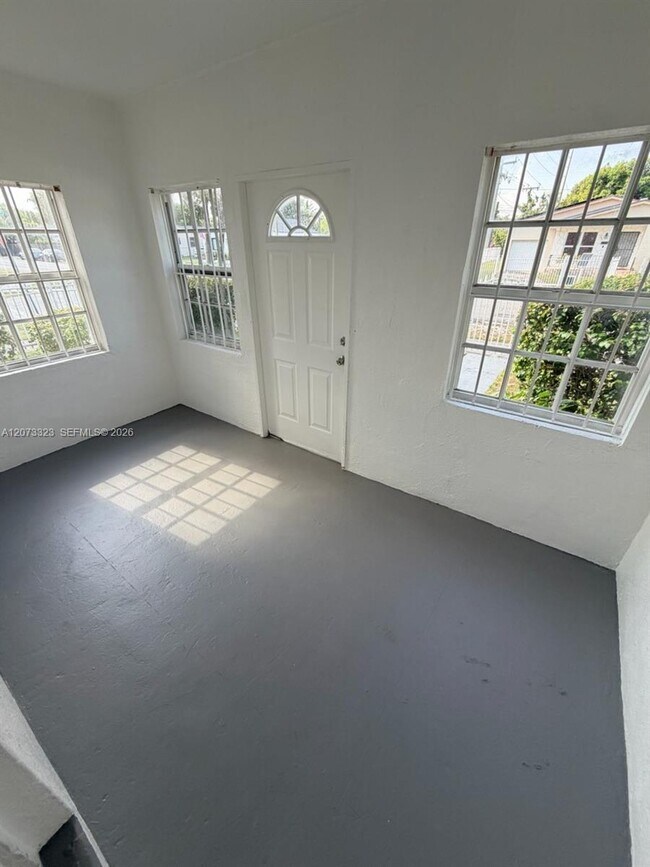 Building Photo - 786 NW 75th St