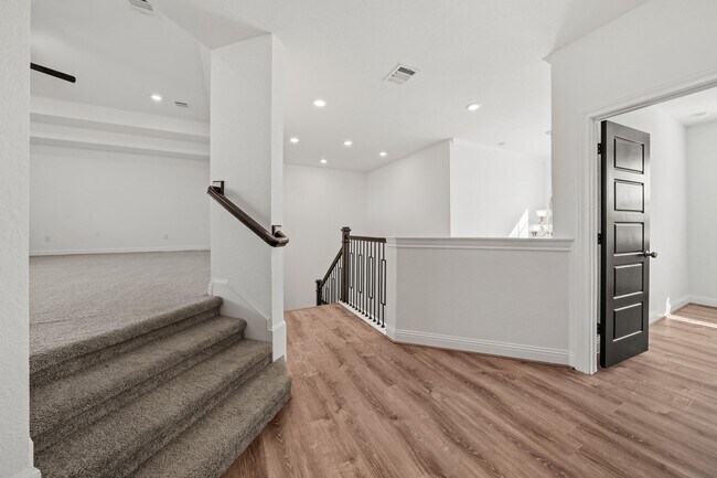 Building Photo - 18935 Wild Thornberry Dr