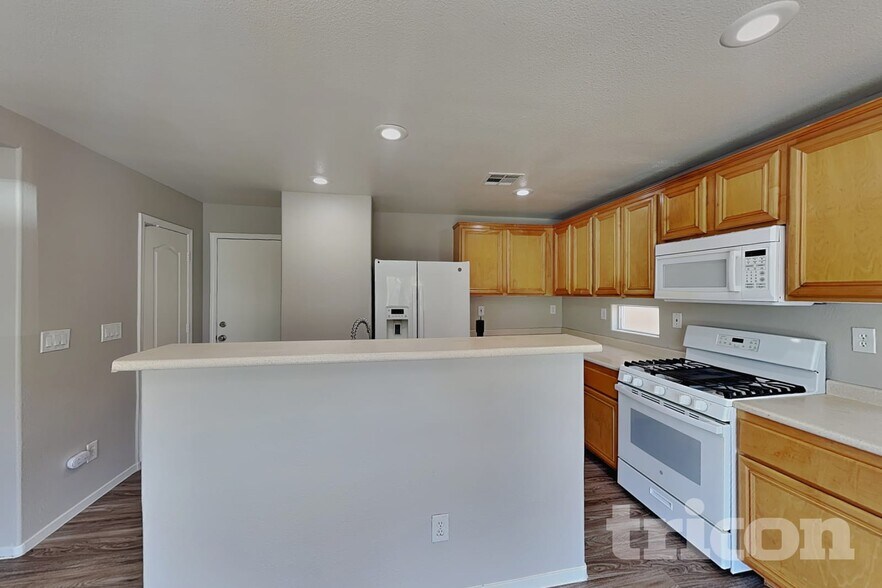 Building Photo - 5969 Red Raspberry Ct