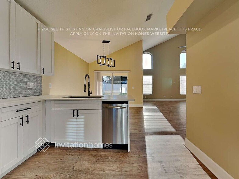 Building Photo - 3901 Judson Dr