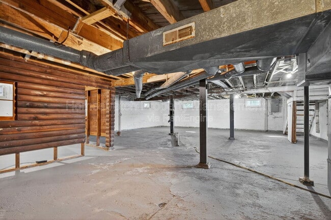 Building Photo - 2330 Hord Ave