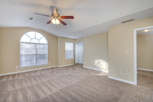 Building Photo - 158 Regency Park Dr