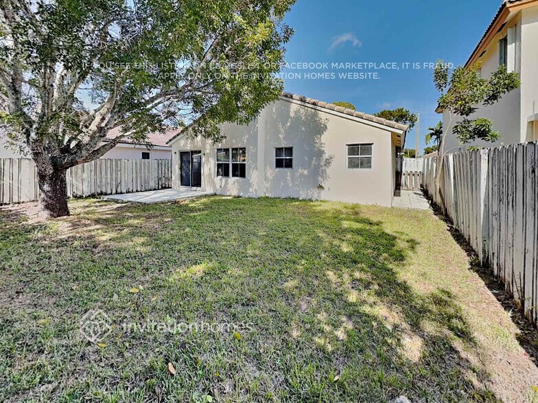 Building Photo - 20844 NW 20th St