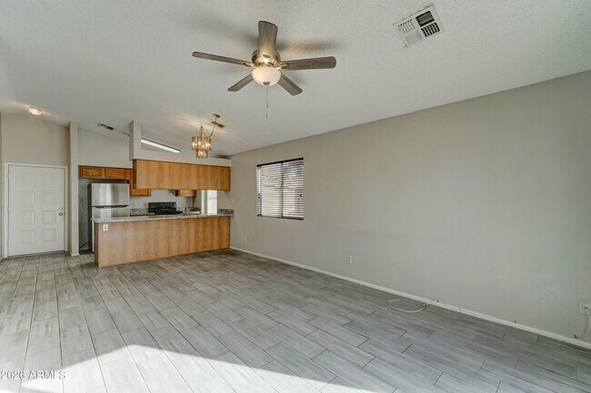 Building Photo - 7040 W Olive Ave
