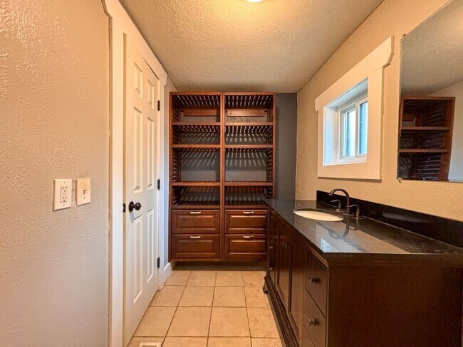 Building Photo - 3715 N Lafayette St