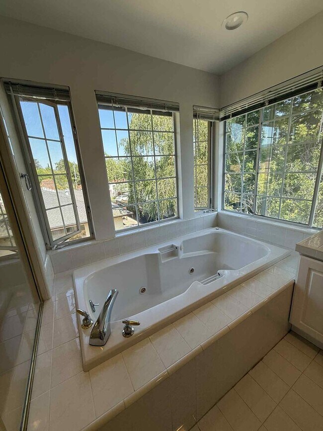 Building Photo - Tucked-Away Tudor Gem Near Atherton