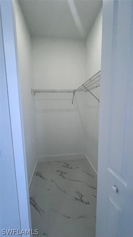 Building Photo - 1009-1011 NE 15th Ln