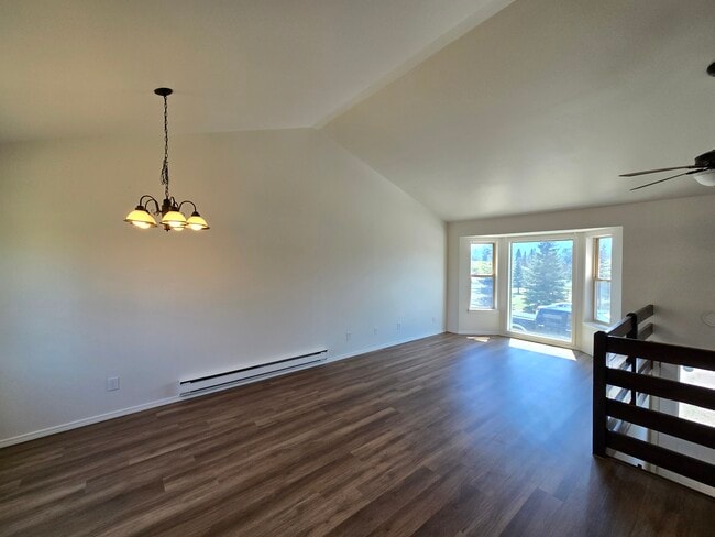 Building Photo - 540 Forest Edge Rd