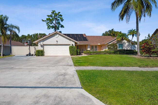 Building Photo - 13385 Kingsbury Dr