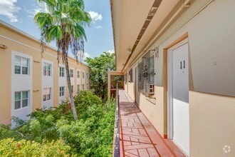 Building Photo - 15 PLEX Property