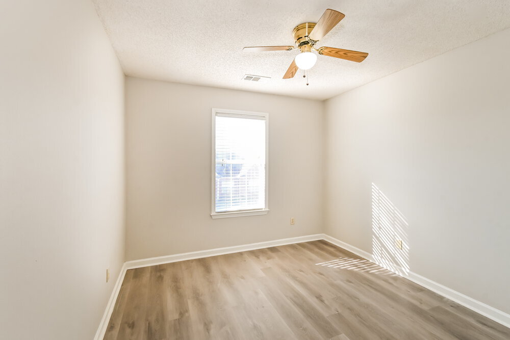 Building Photo - 8748 Clear Sky Path