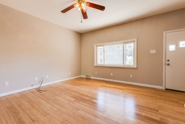 Building Photo - 224 Seward St