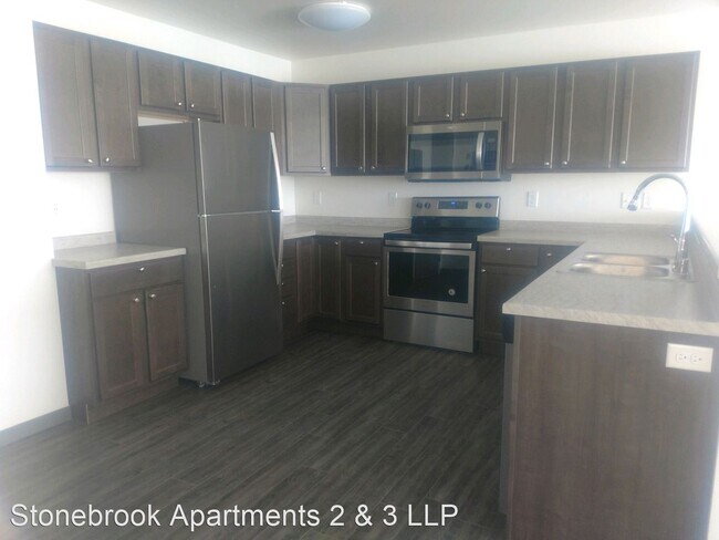 Building Photo - 226 Stone Creek Dr