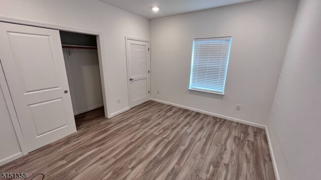 Building Photo - 1110 Magnolia Ave