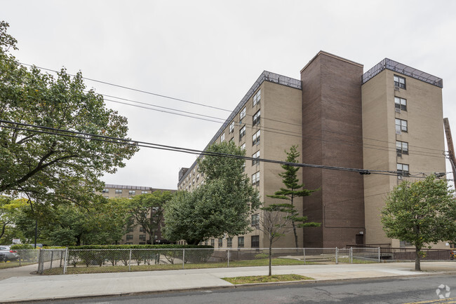 Building Photo - Bridgeview III Apartments