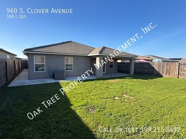 Building Photo - 960 S Clover Ave