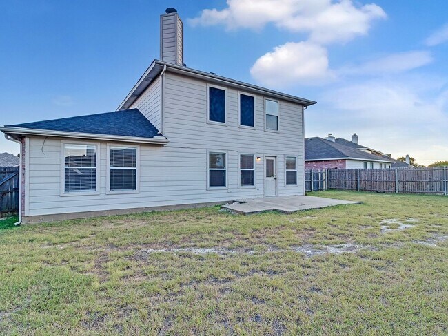 Building Photo - 1029 Magnolia Ln