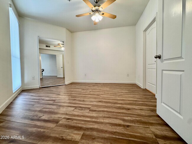 Building Photo - 1701 E Colter St