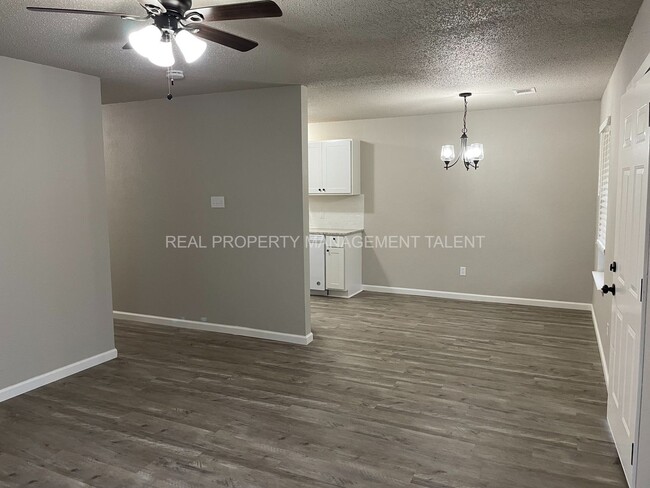Building Photo - Coming in August!! 3 Bedroom, 2 Bathroom H...