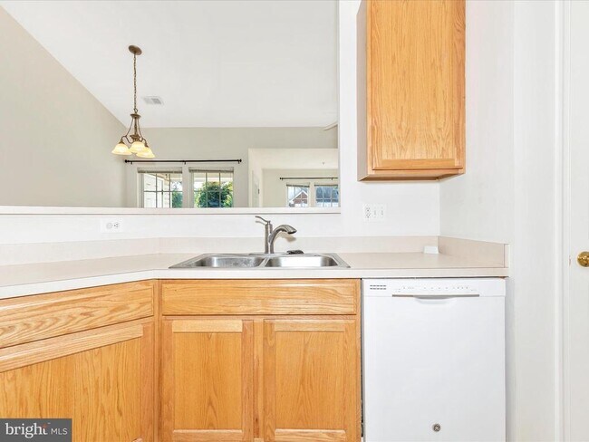 Building Photo - 501 Patton Cir