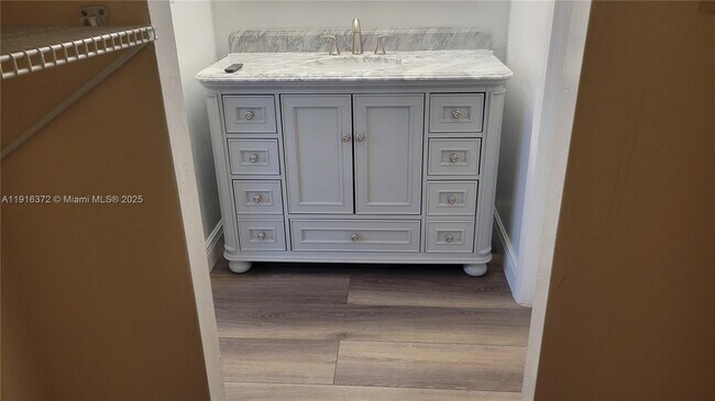 Building Photo - 3841 Environ Blvd