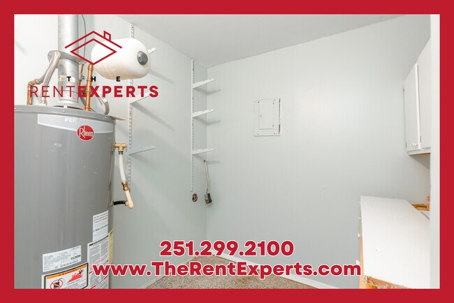 Building Photo - 5655 William and Mary St