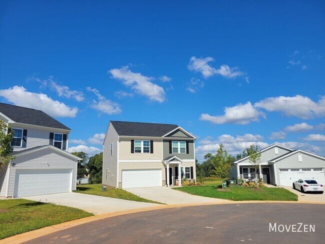 Building Photo - 5014 Fallmeade Rd