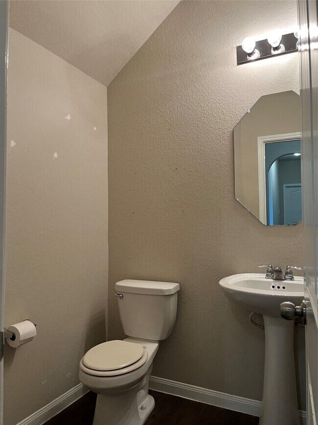 Building Photo - 17275 Quiet Song Ct