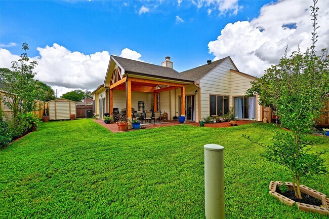 Building Photo - 7407 Creekfield Dr