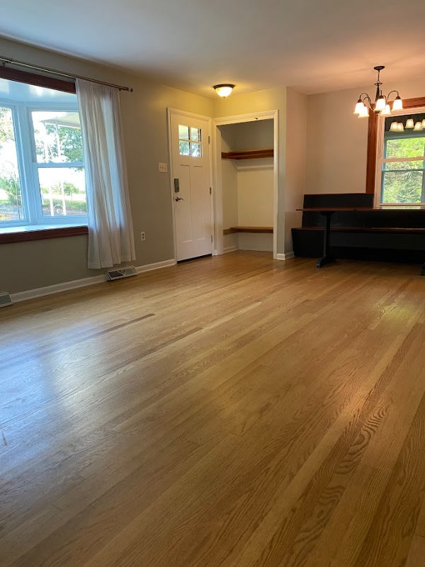 Building Photo - 907 Copp Rd