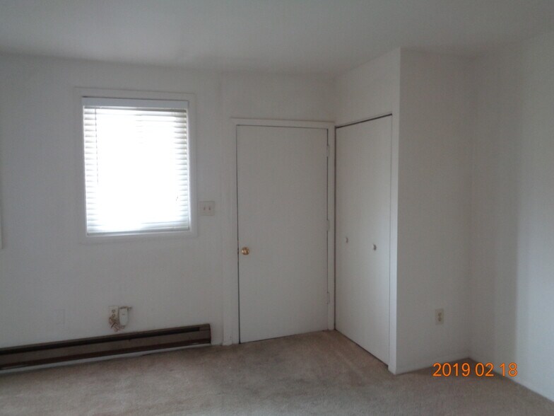 Building Photo - 9325 Matador Rd