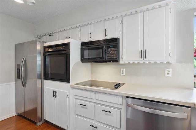 Building Photo - 105 Wisteria Ct
