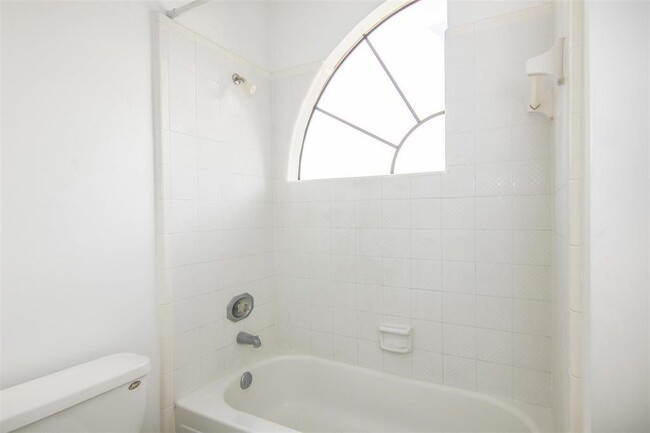 Building Photo - 8888 Benning Dr
