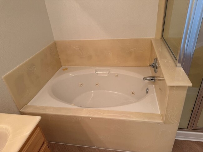 Building Photo - Gated Unique Remodeled 3 Bedroom w/ Golf Course Views in Rancho Solano