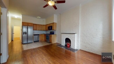 Building Photo - 955 Second Avenue