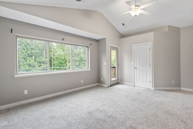 Building Photo - $2,500 | 4 Bedroom, 3.5 Bathroom Multi Flo...