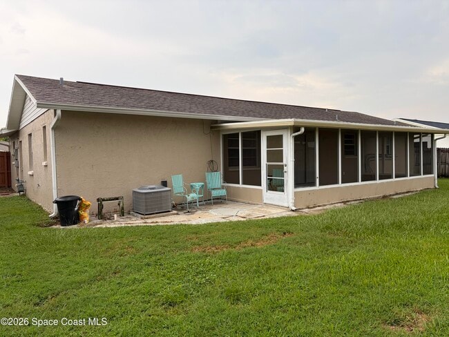 Building Photo - 2604 Corbusier Dr