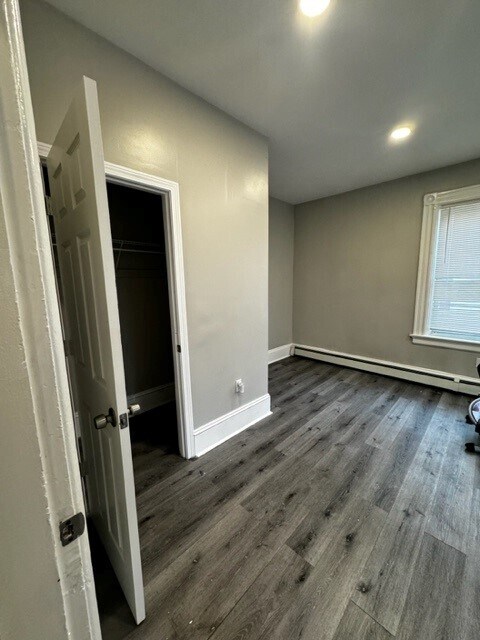Bedroom - 25 Marshall St