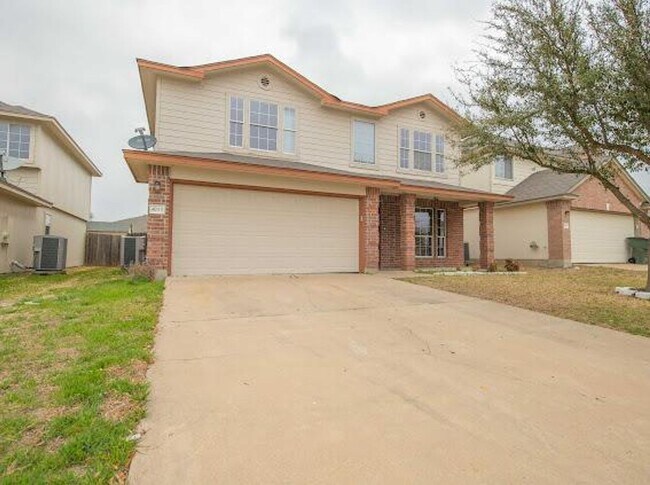 Building Photo - AVAILABLE SOON!