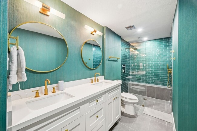 Building Photo - 1116 Bering Dr