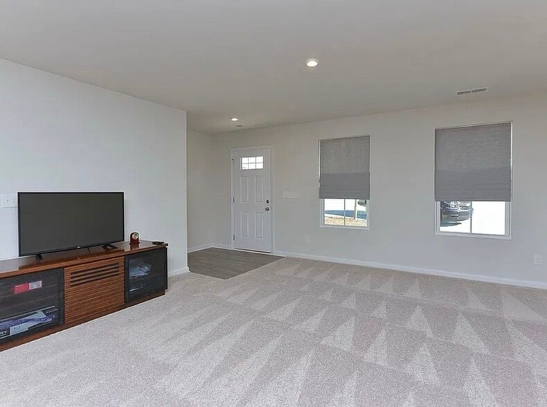Building Photo - 1408 Kobuk Valley Ct