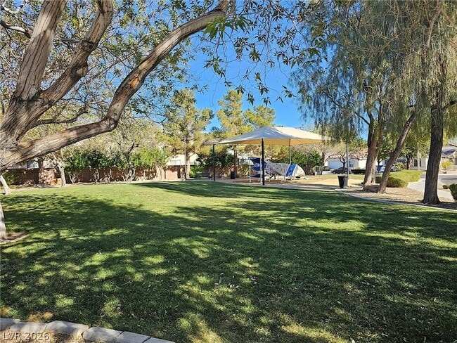 Building Photo - 5064 Whistling Acres Ave
