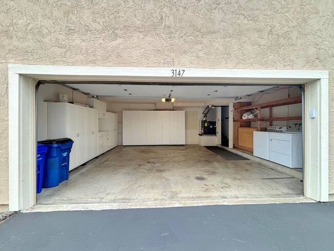 Building Photo - Charming 2BD/2BA Townhouse in Clairemont M...