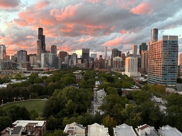 Building Photo - 1530 S State St