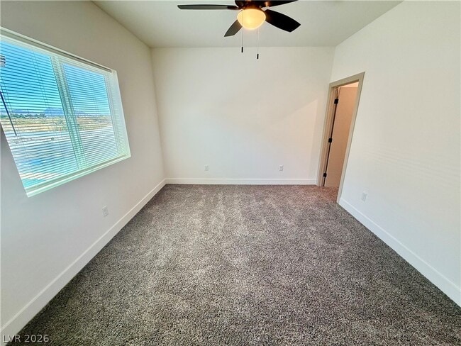 Building Photo - 461 Comstock Ave