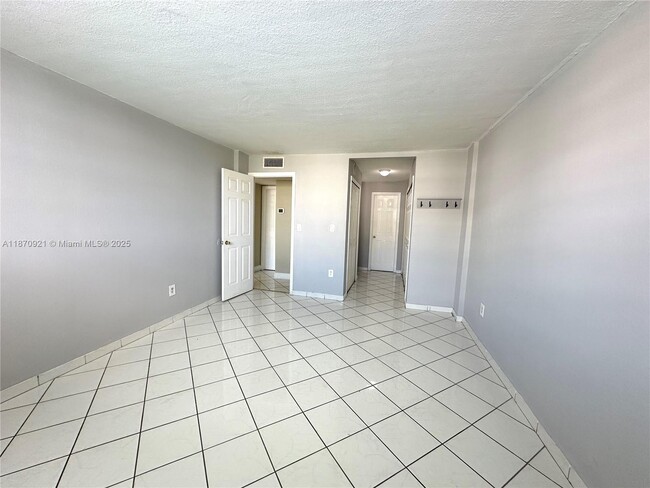 Building Photo - 14195 SW 87th St
