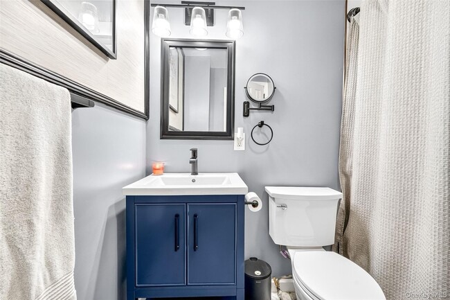 Building Photo - 512 High St