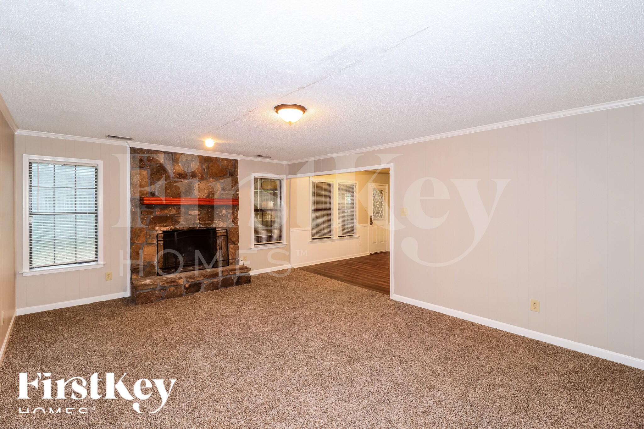 Building Photo - 6990 Scepter Cove