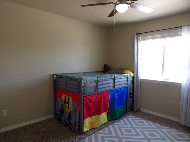 Building Photo - 6343 Wallowing Way