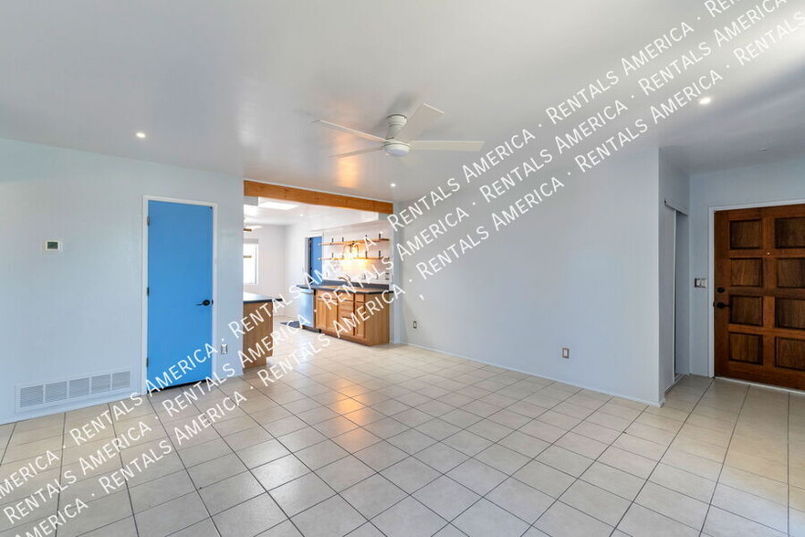 Building Photo - 654 N Richey Blvd